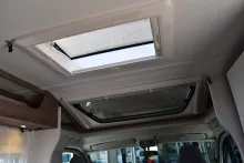 Fahrzeugbild Carado VAN V347 pro + Einzelbetten, Hubbett, Garage #34