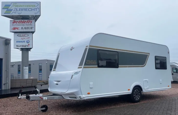 Fahrzeugbild Bürstner B66 490 TL Verfüg./Sparen Sie 3.630,- € #1