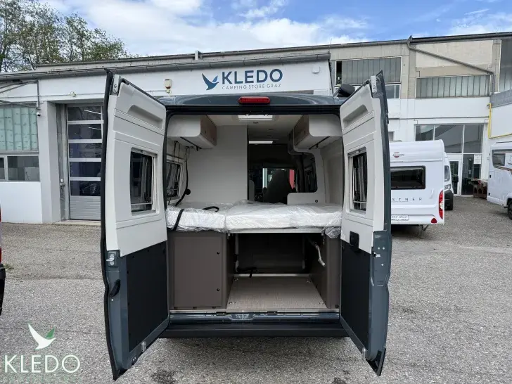 Fahrzeugbild Bürstner B66 600 C #6