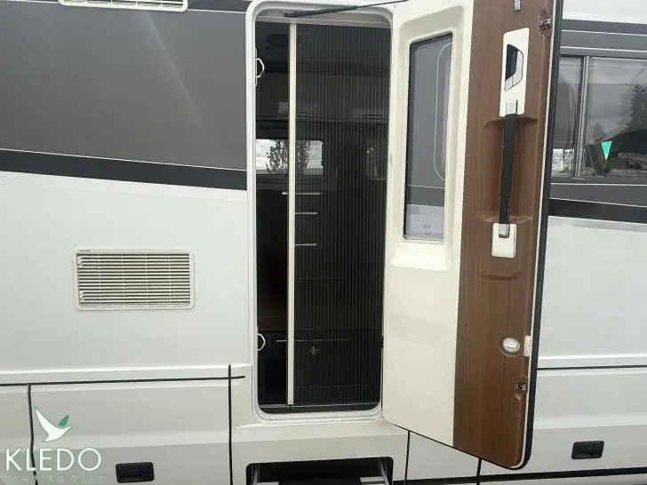 Fahrzeugbild Niesmann + Bischoff Flair 920 LE #24