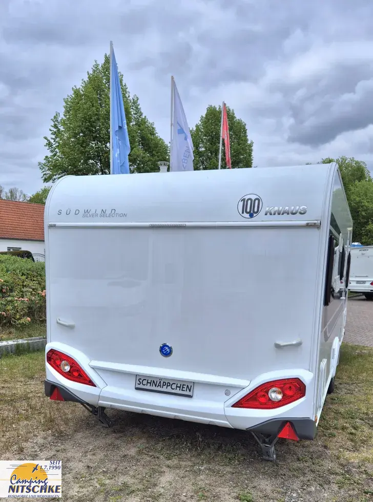 Fahrzeugbild Knaus Südwind 580 QS Silver Selection 1.Hand*Reifen NEU*Dusche*Radio #4