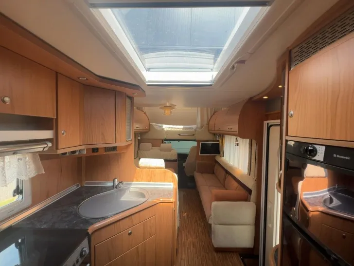 Fahrzeugbild Bürstner Argos A 747-2/1.Hand/Festbett/Garage/2xKlima/TOP #11