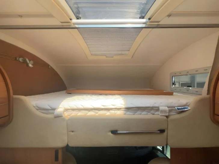 Fahrzeugbild Bürstner Argos A 747-2/1.Hand/Festbett/Garage/2xKlima/TOP #14