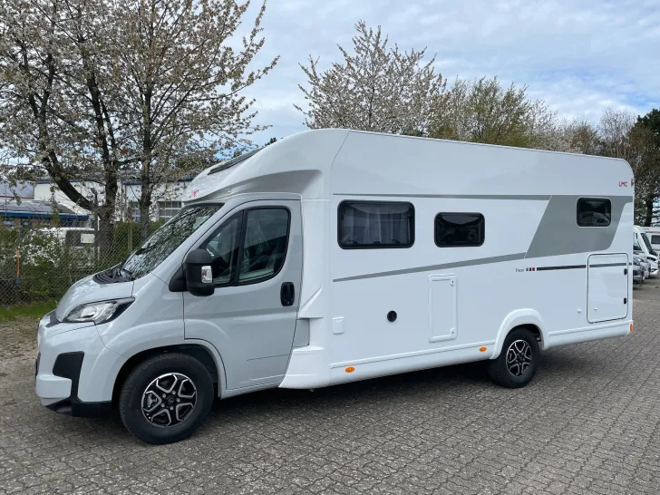 Fahrzeugbild LMC Tracer 730 EL ++MEGA-DEAL++ #7