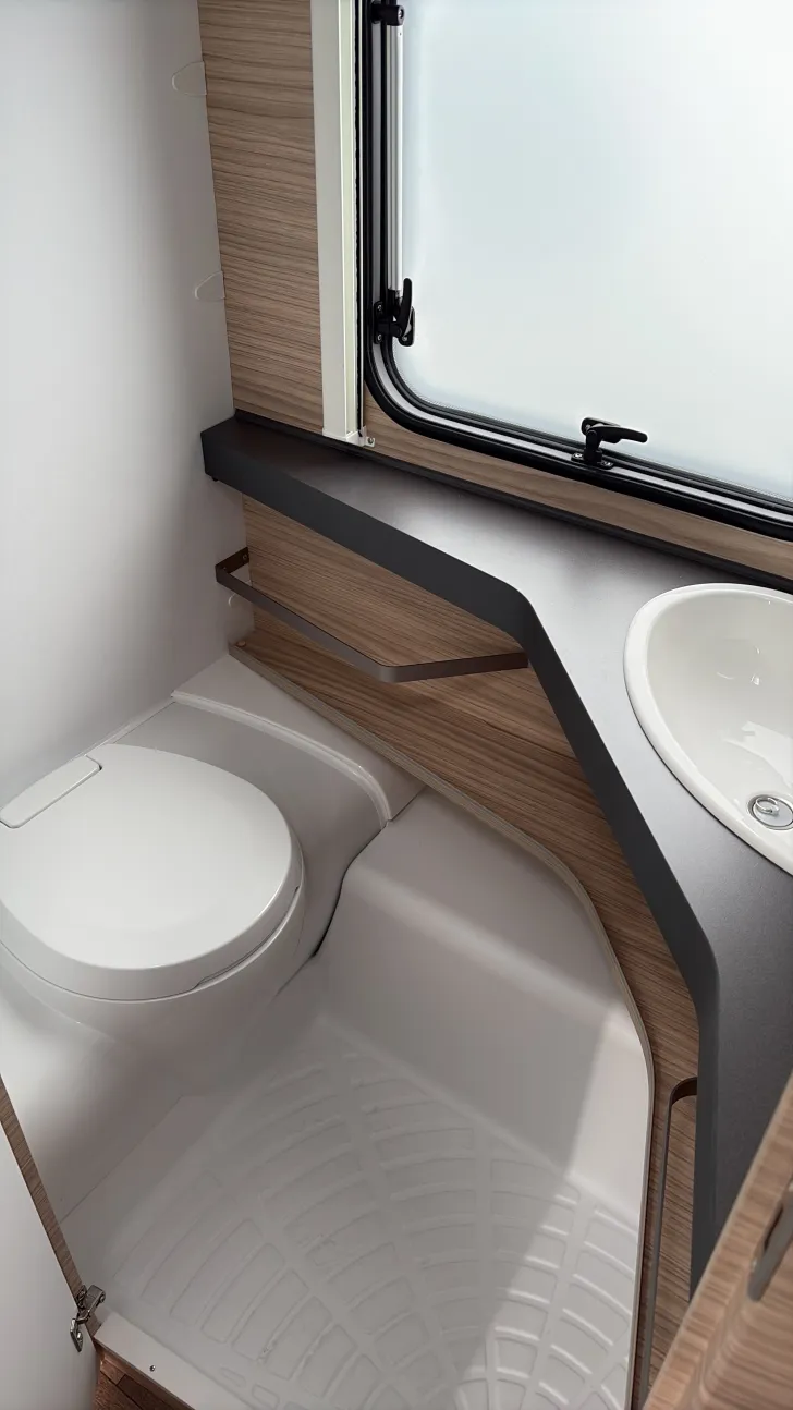 Toilette Fendt BIANCO ACTIV 550 KMG