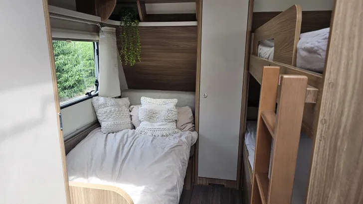 Fahrzeugbild Bürstner Averso 510 TK Top gepflegt mit Vol #5