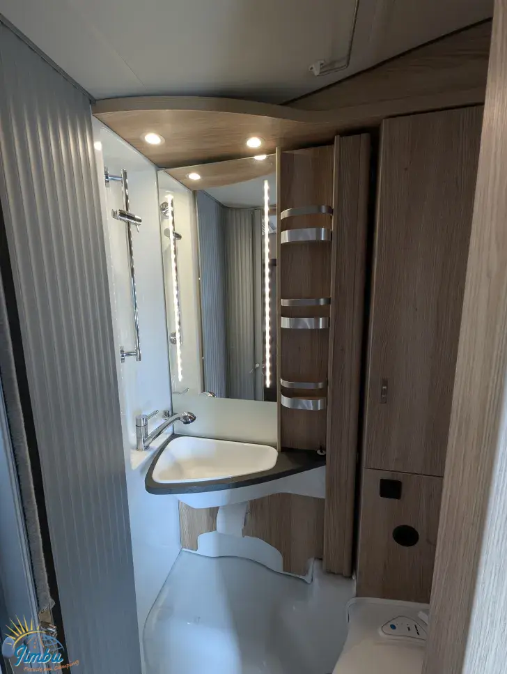 Fahrzeugbild Knaus Sky Wave 650 MEG 140 PS / Schalter, G9098 #17