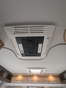 Fahrzeugbild Knaus Sky Wave 650 MEG 140 PS / Schalter, G9098 #13