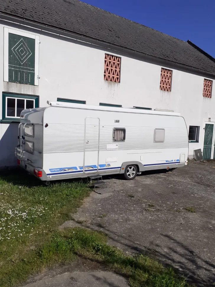 Fahrzeugbild Dethleffs 75-Jahre-Caravan 560 SK sehr gut gepflegt #1