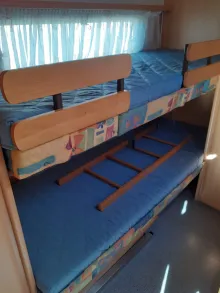 Fahrzeugbild Dethleffs 75-Jahre-Caravan 560 SK sehr gut gepflegt #8