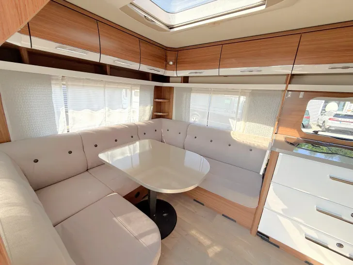 Fahrzeugbild Hymer Eriba Exciting 530 2000 kg Mover Alko Mammut auto #8