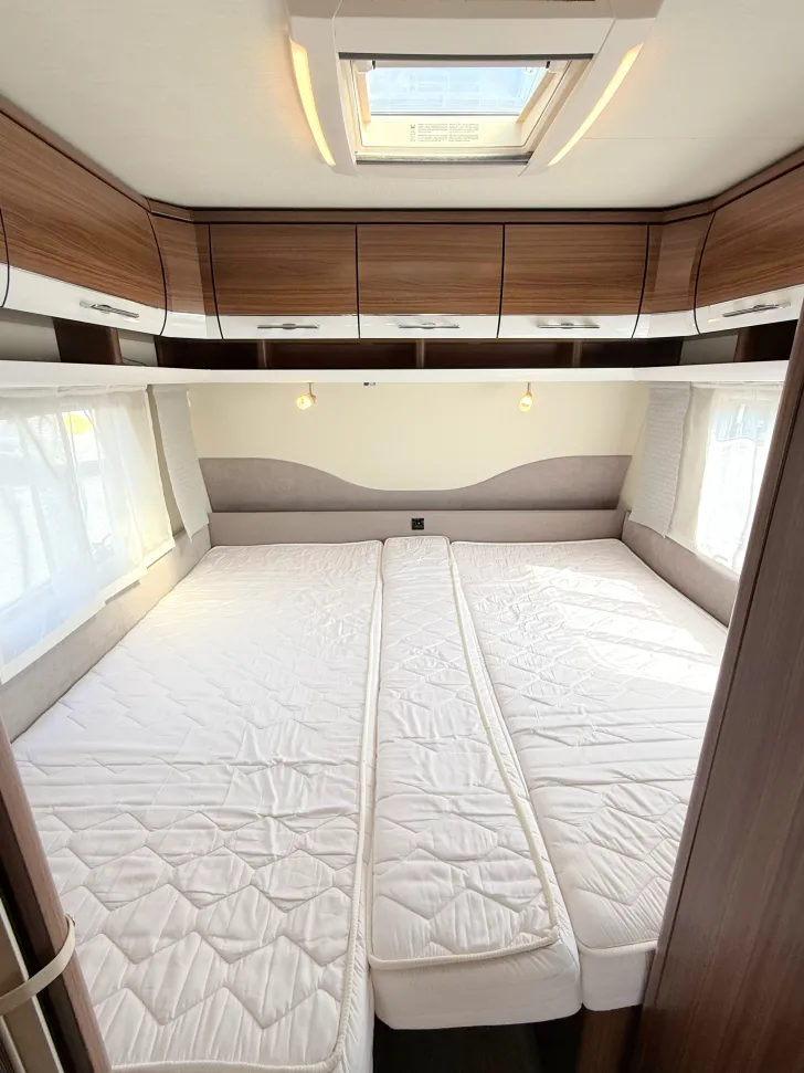 Fahrzeugbild Hymer Eriba Exciting 530 2000 kg Mover Alko Mammut auto #16