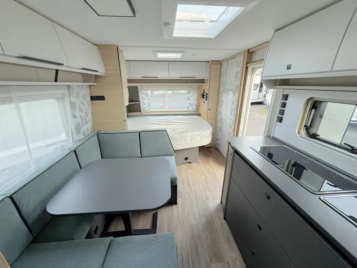 Fahrzeugbild Fendt Apero Activ 560 SKM Modell 2026 ausgestellt! #16