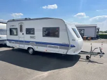 Fahrzeugbild Hobby Excellent Easy 495 UFe Tüv- und Gasprüfung neu #2