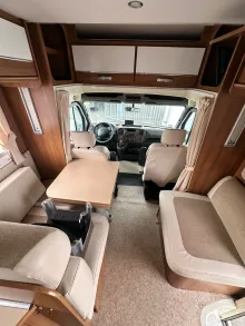 Fahrzeugbild XGO Coupe 302 - Solar*TV*Einzelbetten+Hubbet #10