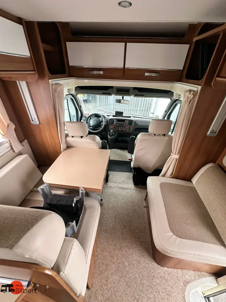 Fahrzeugbild XGO Coupe 302 - Solar*TV*Einzelbetten+Hubbet #10
