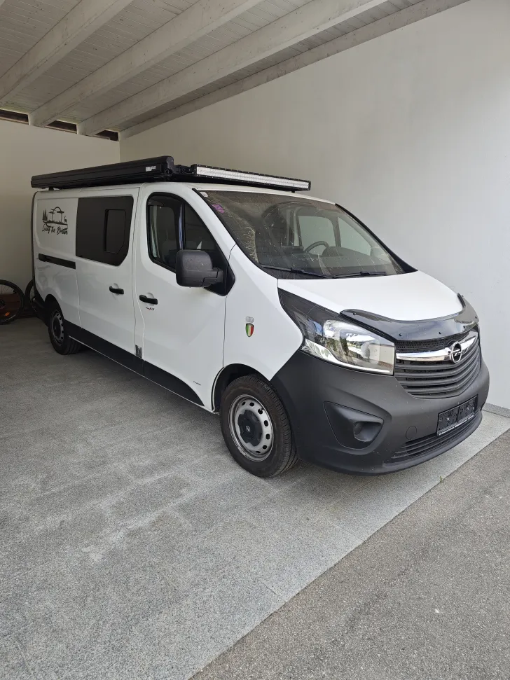 Fahrzeugbild Opel Vivaro Sehr gepflegt #1