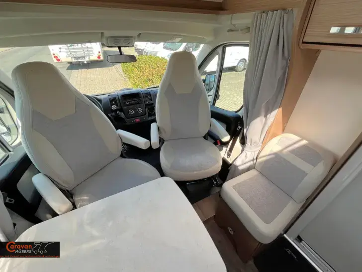 Fahrzeugbild Carado VAN V132 #21