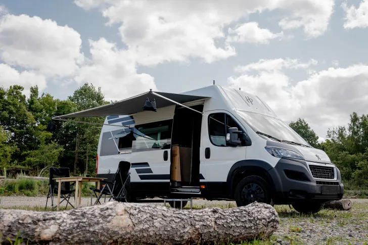 Fahrzeugbild Peugeot Boxer 2,0 HDi Top Ausstattung #4