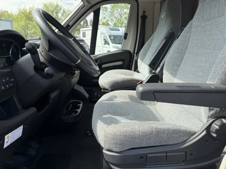 Fahrzeugbild Dethleffs Dog-Liner TE 741 #19