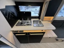 Fahrzeugbild Challenger Teilintegriert 270 Graphite Edition -8-26 #22