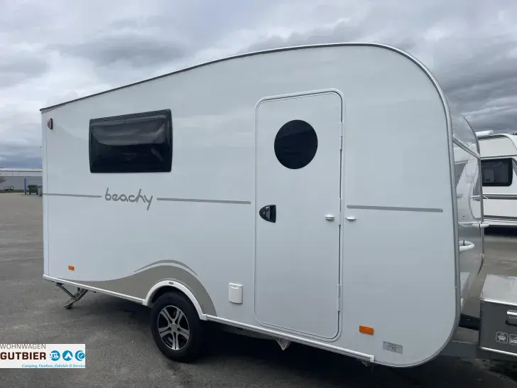 Fahrzeugbild Hobby Beachy 450 #3