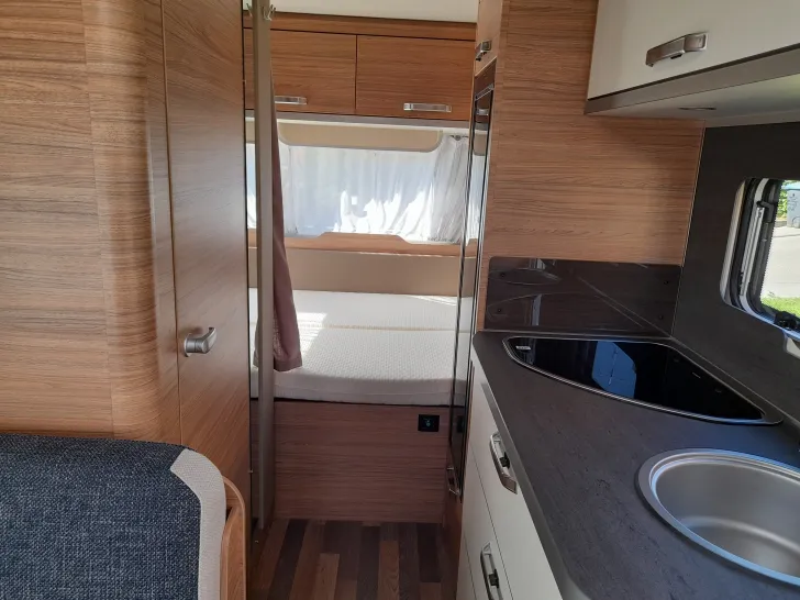 Fahrzeugbild Weinsberg CaraOne 420 QD #7