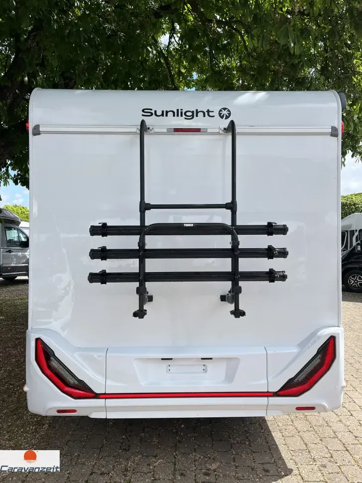 Fahrzeugbild Sunlight T 68 grosse Heckgarage+Automatik* #4