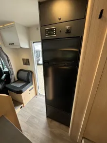 Fahrzeugbild Sunlight T 68 grosse Heckgarage+Automatik* #19