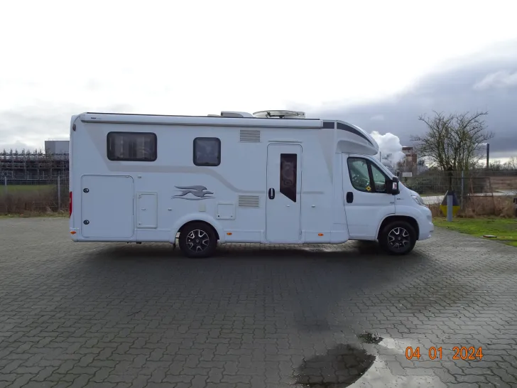 Fahrzeugbild Laika Kosmo 509 sehr gut gepflegt #2