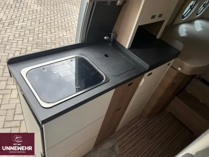 Fahrzeugbild Carthago Malibu Van 640 LE RB charming #11