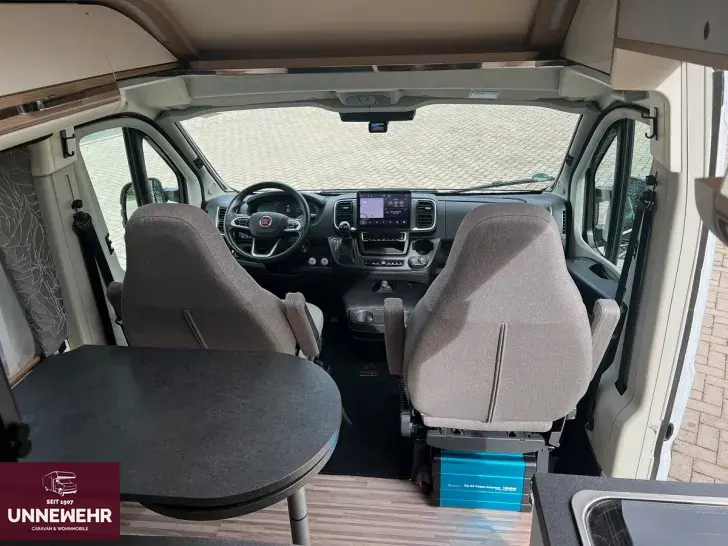 Fahrzeugbild Carthago Malibu Van 640 LE RB charming #15