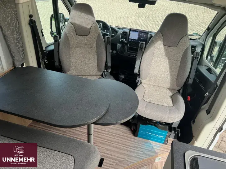 Fahrzeugbild Carthago Malibu Van 640 LE RB charming #17