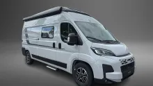 Schräg Vorne Hymer Camper Van Redwood 600 Sofort verfügbar
