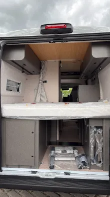 Heckgarage Hymer Camper Van Redwood 600 Sofort verfügbar