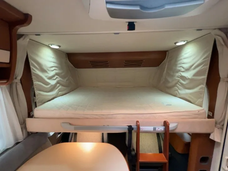 Fahrzeugbild Hymer B 514/Festbett/Hubbett/Garage/Solar #12