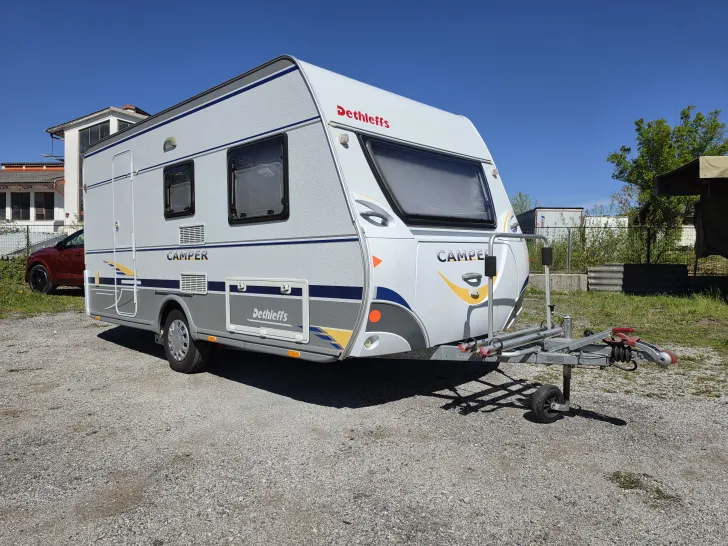 Fahrzeugbild Dethleffs Camper 440 DB inkl. AL-KO Mover #3