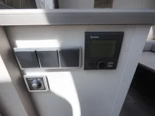 Fahrzeugbild Dethleffs Nomad 490 BLF, Rahmenfenster, Backofen, uvm #15