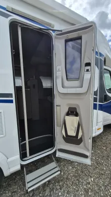 Fahrzeugbild Knaus L!VE WAVE 650 MF sofort verfügbar #9