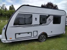 Fahrzeugbild Knaus Südwind 420 QD Black Selection Modell 2026 #12