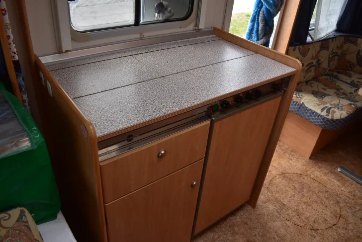 Fahrzeugbild Bürstner Ventana 435 TN 2 x A-Klappe, Fahrradträger #7