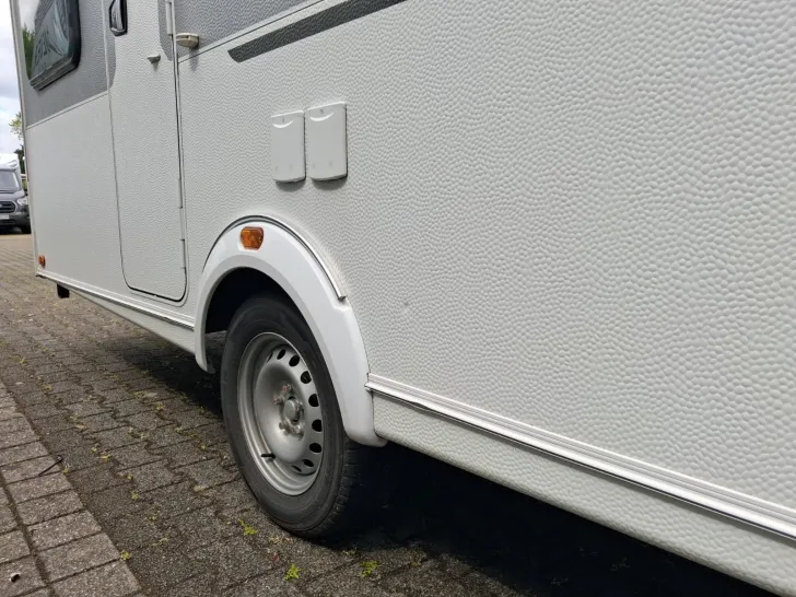 Fahrzeugbild Knaus Sport 450 FU #14