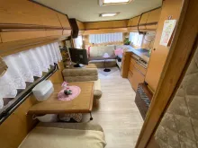 Fahrzeugbild Dethleffs Exclusiv 670 DB mit Vorzelt #7