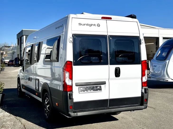 Fahrzeugbild Sunlight Camper Van Cliff 640 Entry mit Markise #4
