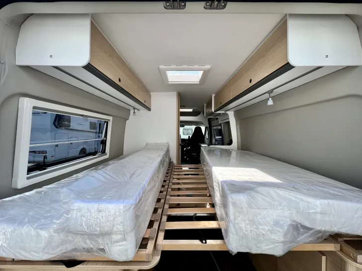 Fahrzeugbild Sunlight Camper Van Cliff 640 Entry mit Markise #15