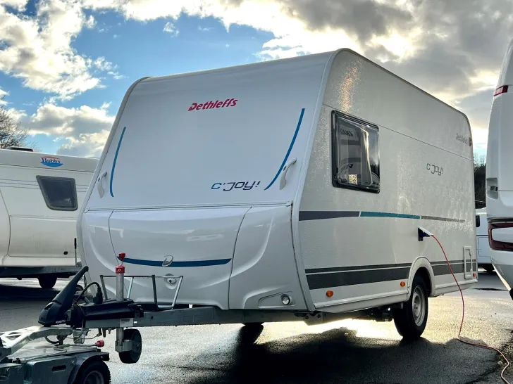 Fahrzeugbild Dethleffs c' joy 420 QSH mit Mover +Markise #5