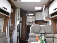 Fahrzeugbild Carthago chic e-line I 61 XL LE Mercedes #9