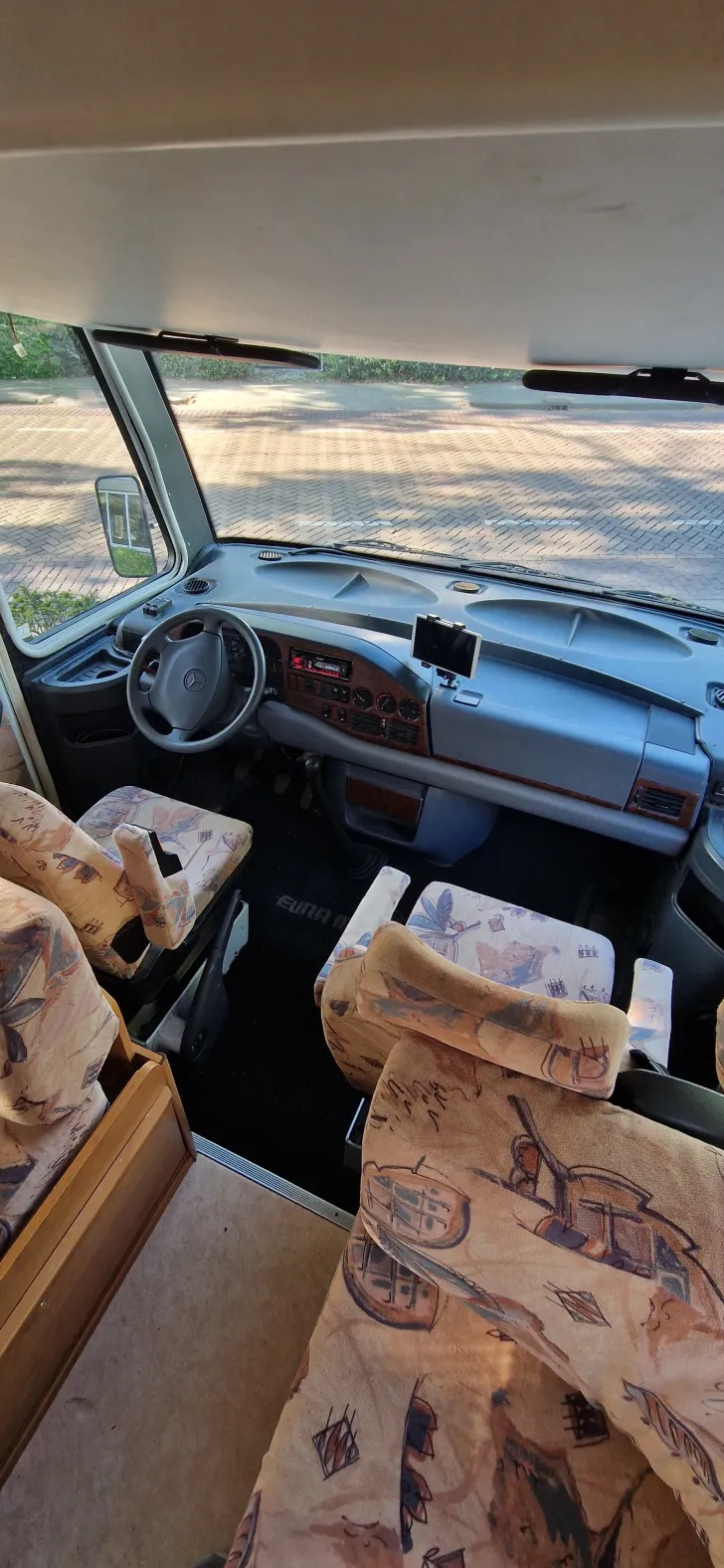 Fahrzeugbild Eura Mobil Integra 566 LS Klimaanlage, gut gew #11