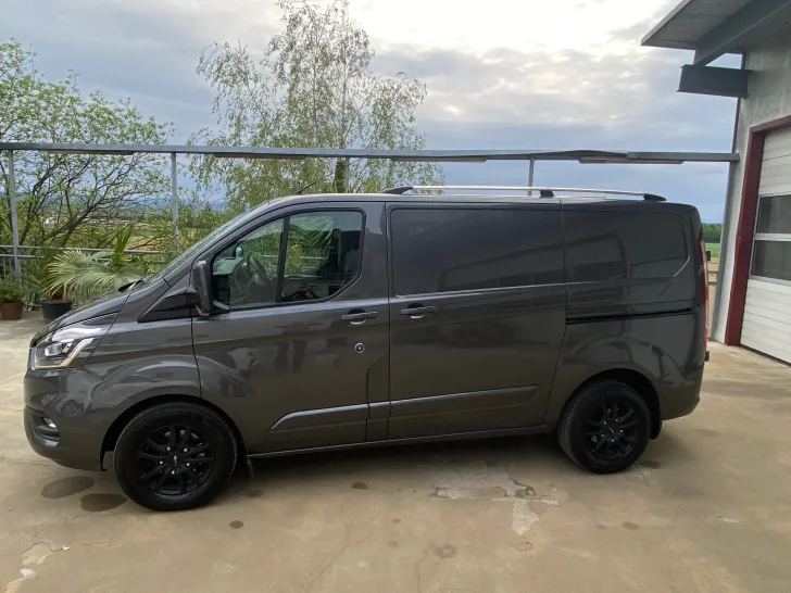 Fahrzeugbild Ford Transit Custom 270 L1 2.0 TDCi Trend 2,0 TDCi L1H1 340 Li #1