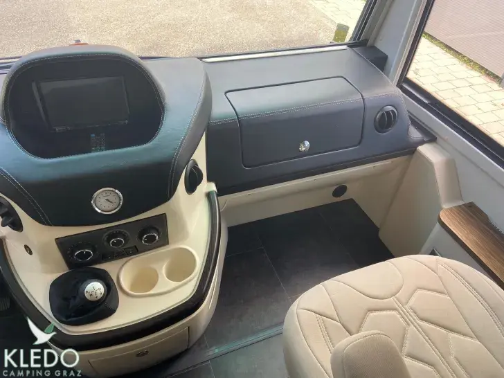 Fahrzeugbild Concorde Charisma III 850 L - VERMITTLUNG - #32